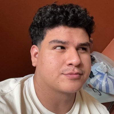 CUENTA OFICIAL 🫡 Perú 🇵🇪 Tiktok: Grayhan08 Instagram: grayhan08, Suscríbete a mi only 🥵