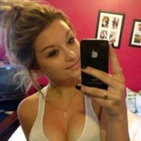 crypto Monika (@moniiika7685) 's Twitter Profile
