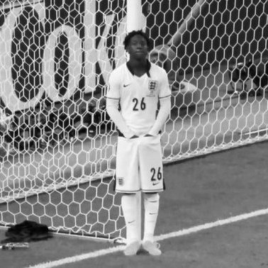 MaRashJL's profile picture. CS2 professional entry-flopper. Printstream enjoyer but I'm broke. Manchester United supporter.