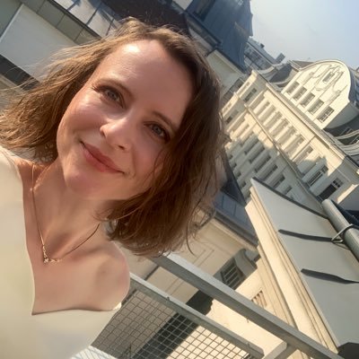 BVierstein's profile picture. Scientist, cloudnative architect and Security Pro (also likes 🐝 and 🐧🤵‍♀️)