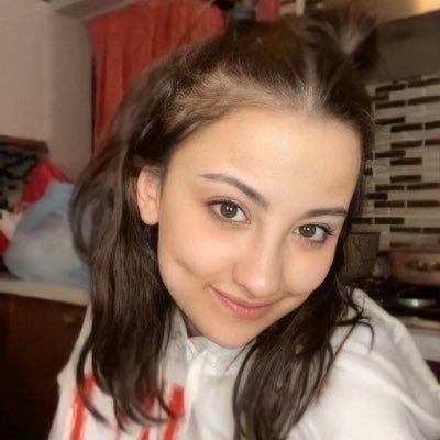 seeking for a completely honest man ,someone who values truth ,loyalty ,and real connection,I believe in open communication kindness and building bonds ✨