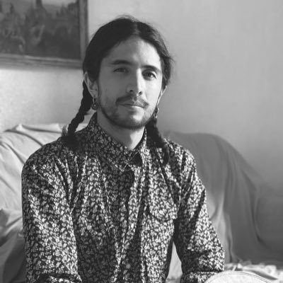 Artista audiovisual, performances e instalaciones. Creación de sistemas para la codificación esotérica. אבי