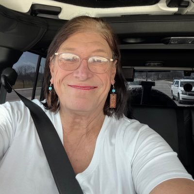 tinaallen823's profile picture. looking to meet like minded people for fun .An interested in doing video shoot with me for profit or fun.