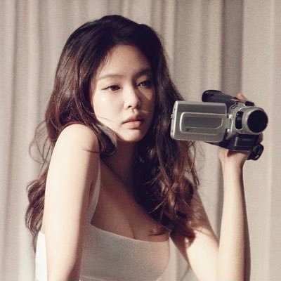 bluwinsoul's profile picture. a veces soy fotógrafa, bailarina, cocinera y muchas cosas más ^^