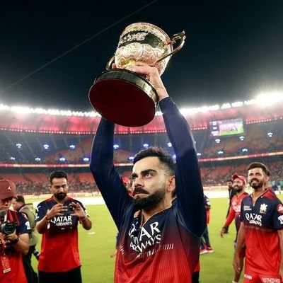 Princeshukla_14's profile picture. bhadohi reporter 🎤🗞️