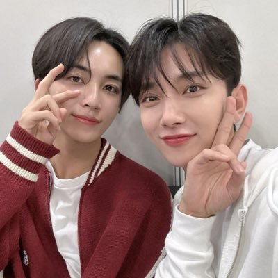 for š& š¦ā waiting for jihan selca || ib: @didyoongicome jihanberry will go on temporary hiatus until jihan actually comes home.
