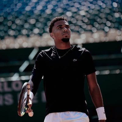 krzysieekkk's profile picture. 