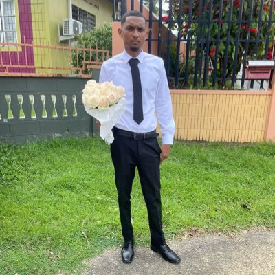 jevie__'s profile picture. 💰🗣️🐂 💩 🚶🏽‍♂️