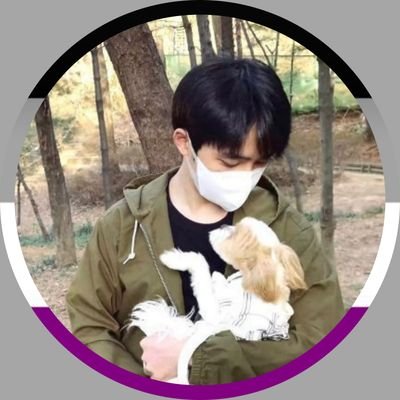 estagiária da soosoo company • viu o baekhyun