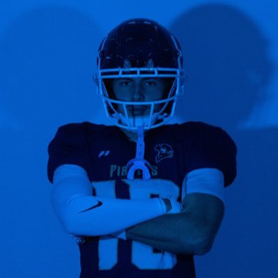 6’3 198|WR|Lyon,FR|C’o 2027📚|3.5 GPA| 40 yard dash : 4.5| Email: kb60022006@hotmail.com