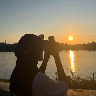 freshteaaaa's profile picture. •
an amateur science enthusiast •