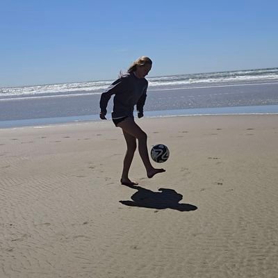 ⚽️ Kira Breeden | 2028 | Attacking Midfield
Apex 2010 Girls Premier ECRL & NPL
Recruitment Video | https://t.co/yXkb3r6Gnz