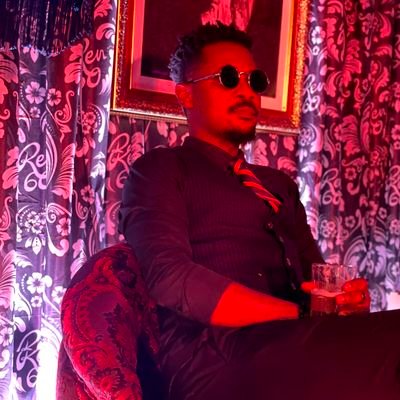 Am
Jaydee Pee a music producer, an Avid Keyboardist and a talented performing artist.