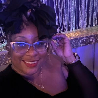 🧚🏽♀️🏳️🌈Lover of the culture ❤️✨Member of 👉🏽The Derelict Collective 🎥🎙 https://t.co/SQYZmtFHvw