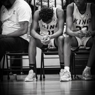 Jarvaebradley15's profile picture. King High School (Chicago) – JV boys Basketball Class (2028) (G/F in AAU-dtm elite)6′1″, 180 lbs phone #773-690-7402. Email-bradleyjarvae839@gmail.com