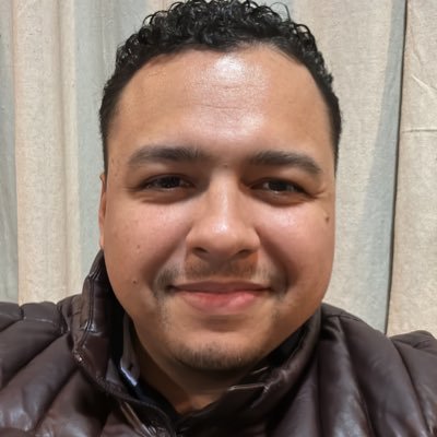 VChavesh's profile picture. 