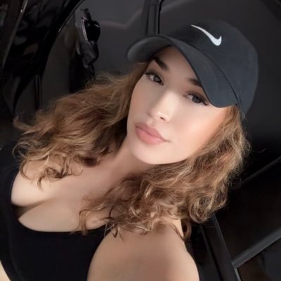 she laced her aura with something you can’t quit her💋