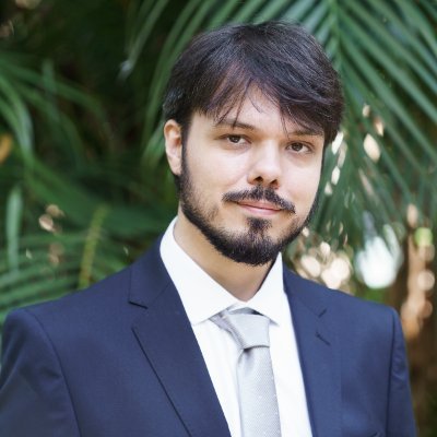 Amo a Deus e a minha esposa. Venha se tornar um anticomunista.
👇