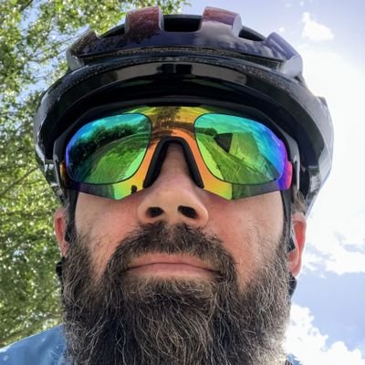 SAMMYCO80048991's profile picture. DR.PSIQUIATRA, SI USTED COBRARA MAS BARATO, NO TENDRIA QUE RECURRIR AL TWEETER.