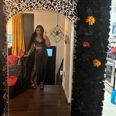 Kennediidmanii's profile picture. 