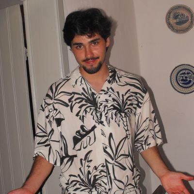 Aujourd'hui maman est morte. Ou peut-être hier, je ne sais pas.