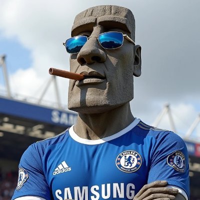 chelseamoai's profile picture. El Moai del orgullo de Londres.