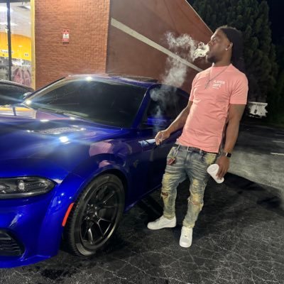 bool ass nigga kixkin shit don't take this twitter shit serious people its only a soxial network Fuxk all the rules um ready for that drama‼️‼️