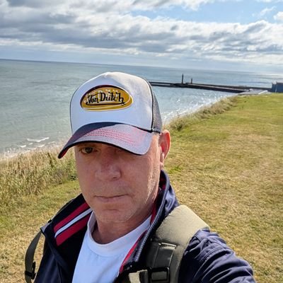 Southerner living in North Yorkshire,ex military, married