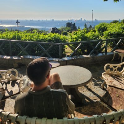 thracians22's profile picture. Life has never been fair, and I never expected it to be 😎