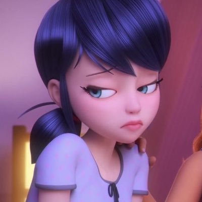 i post daily pictures of marinette dupain-cheng/ladybug from miraculous ladybug! 🐞♥️
