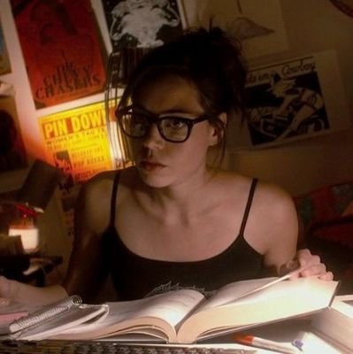 on this season of brainworms : Agathario 🌿💀🔮
~ AgathaAA, Lis, Tlou, YellowJackets, Devil Wears Prada, Wednesday, (and so much more) 🏳️🌈