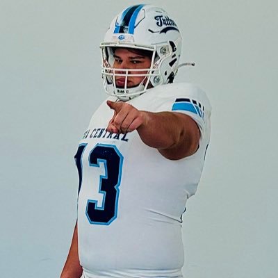 @TritonNation OL🔱 #SledDawg #TritonNation 6’2 | 305lbs