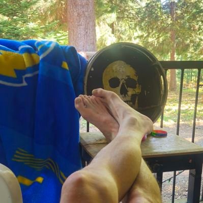#boltup⚡️#scoducks🦆#RipCity 📫🌳Dante Moore szn | Twin dad | agnostic | Sensible gun reform | #resist | anti fascist |Fuck Trump! 🇺🇲