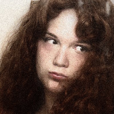 ⋆ musician ⋆ aka. hayden-lumie ⋆ mid-west girl ⋆
⋆ banner originally painted by my talented late friend abe ⋆