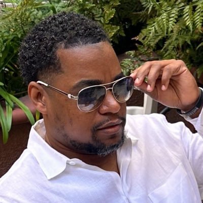 GuruLakers's profile picture. Elite Receipt Keeper (#GuruCam), Bi-Polar Live-Tweeter; The Lakers broke me and I stayed in the relationship; Jinx Tweet Merchant