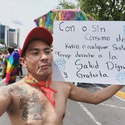 ElMata1's profile picture. De niño quería ser Paleontólogo y terminé siendo #politólogo #sociologo  #escritor sobre #VIH #diversidad #chemsex #reduccionriesgos #vogue #007 #GDL #veracruz