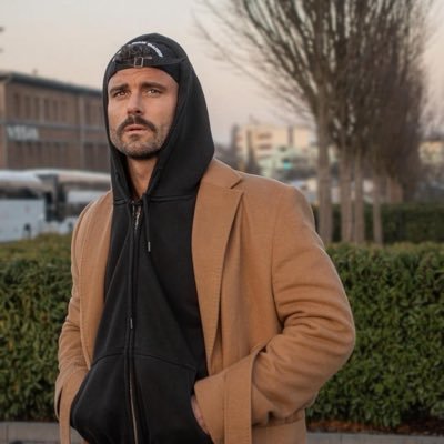 dianam19564's profile picture. 🌍 Global soul | Deep convos & R&B vibes 🎶 | 🇺🇸🇨🇦🇬🇧🇰🇼 ladies — if you’re soft, loyal, & ready for love, let’s connect 💬