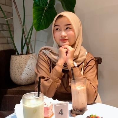 💯💯% Follow Back🤗 yuk sebarkan hal baik, walau cuma lewat satu tweet