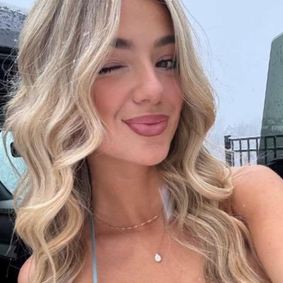 Olivia1420793's profile picture. 