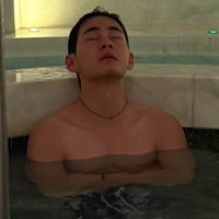 yoru (@poutyminmin) Twitter profile photo