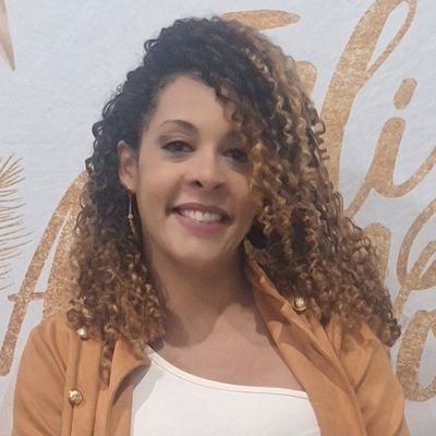Seja tudo para alguém, mas entenda que para outros, você pode não ser nada. Nunca trate como prioridade quem te trata como opção. Siga-me os Bons!