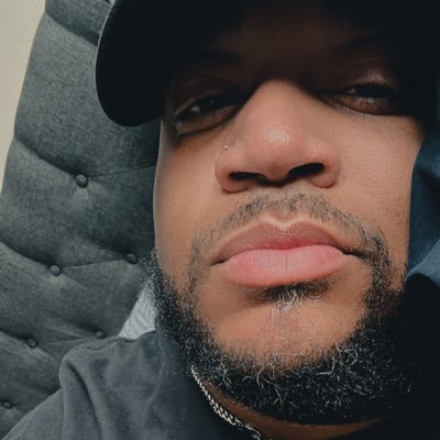 CallMeDiggy_'s profile picture. try'n to make a difference.. thats the difference between me and YOU!!