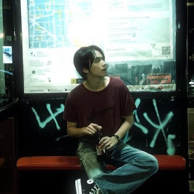 Dewi01728160792's profile picture. 