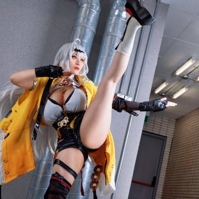 女权战士，磨炼身体，锻炼意志