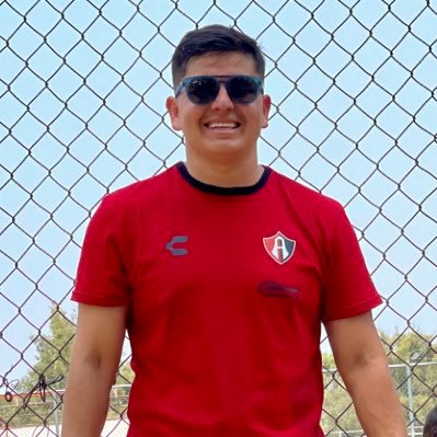 Asesor de seguros y fiel apasionado de @atlasfc La Academia del Futbol Mexicano 🔴⚫️ compartiendo nuestro humilde punto de vista.