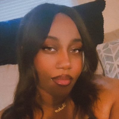 👩🏽⚕️🩺🎓||26💕|| “𝐁𝐮𝐭 𝐆𝐨𝐝