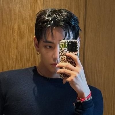 kootetelove3's profile picture. ᴷᵒᵒᵏᵗᵃᵉ₊˚⊹ᰔ                           𝗯𝘁𝘀ֶָ֢⊹𐙚

                                        pretty girls like taehyung