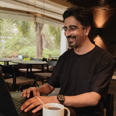 Founder Initiatives Lead @ Monad | Founders 👉 https://t.co/7fdafQkOi3 | @BhaiNeBola