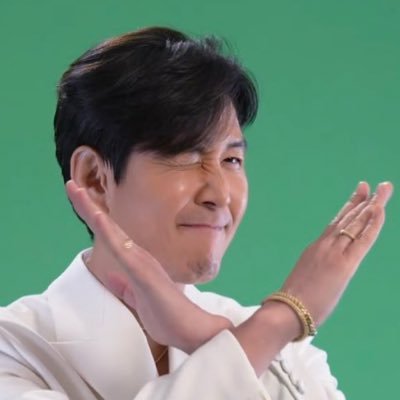 Rawonee_'s profile picture. She/her | ENG/ID | currently obsessed with Squid Game, Hitman, Supernatural, House MD and Detroit become Human