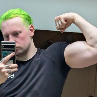Green hair and few social skills.
6'5, 250+ lbs, nerd trying to get huge.
Lifelink and Deathtouch.
Buy me a protein shake https://t.co/1wskfDFiMP
🌵🌵🌵